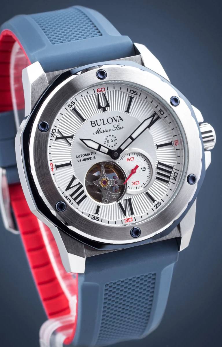 Reloj Bulova Marine Star 98A225 — vista principal