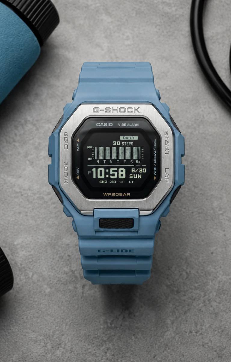 Reloj Casio G-Shock GBX-100-2 — vista principal