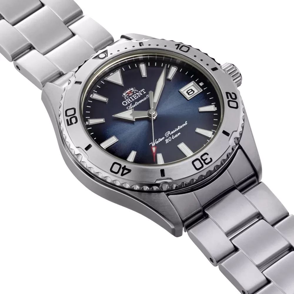 Orient Mako 40 Automatic — vista 2