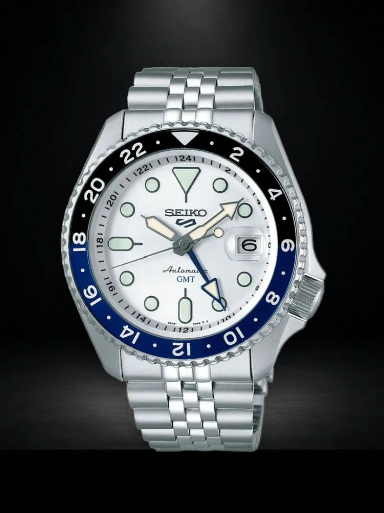 Reloj Seiko 5 Sports GMT SKX Serie — vista principal